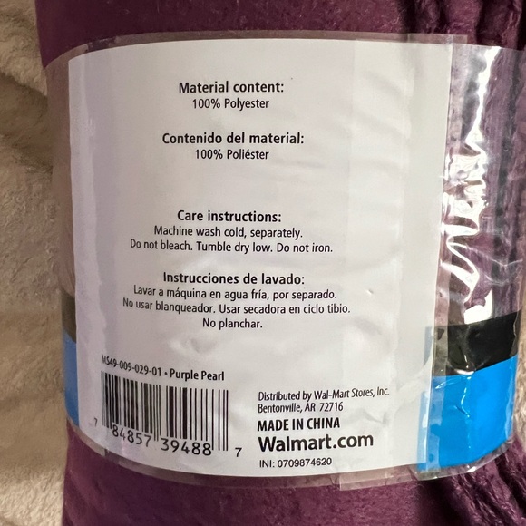 Fleece Throw - Picture 5 of 5